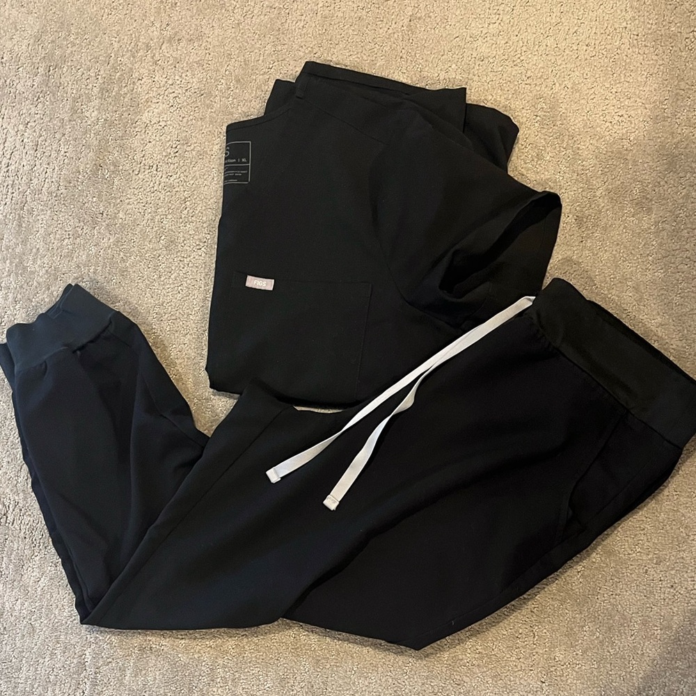 Figs black Technical Collection set XL/XL Petite